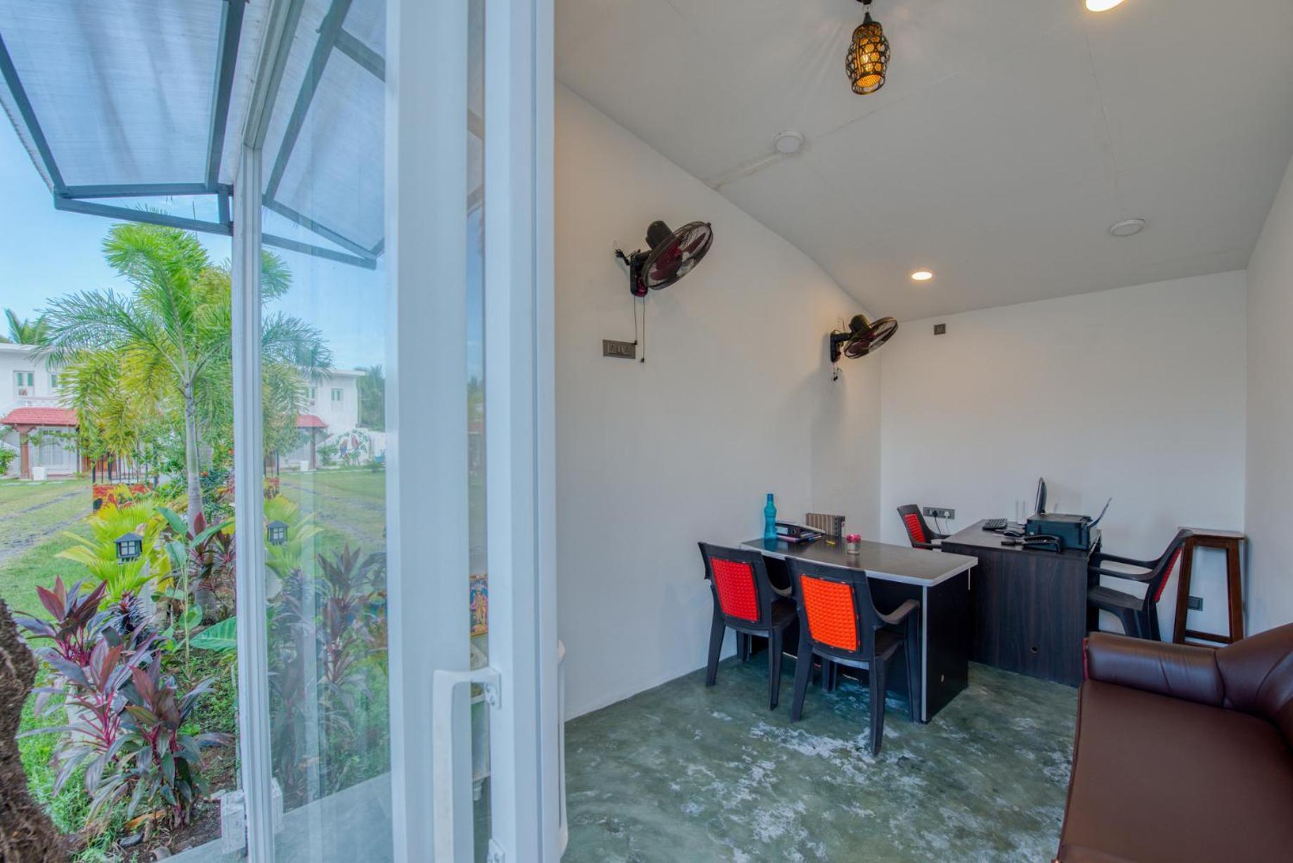 Le Epic Resort Virāmpattinam Extérieur photo