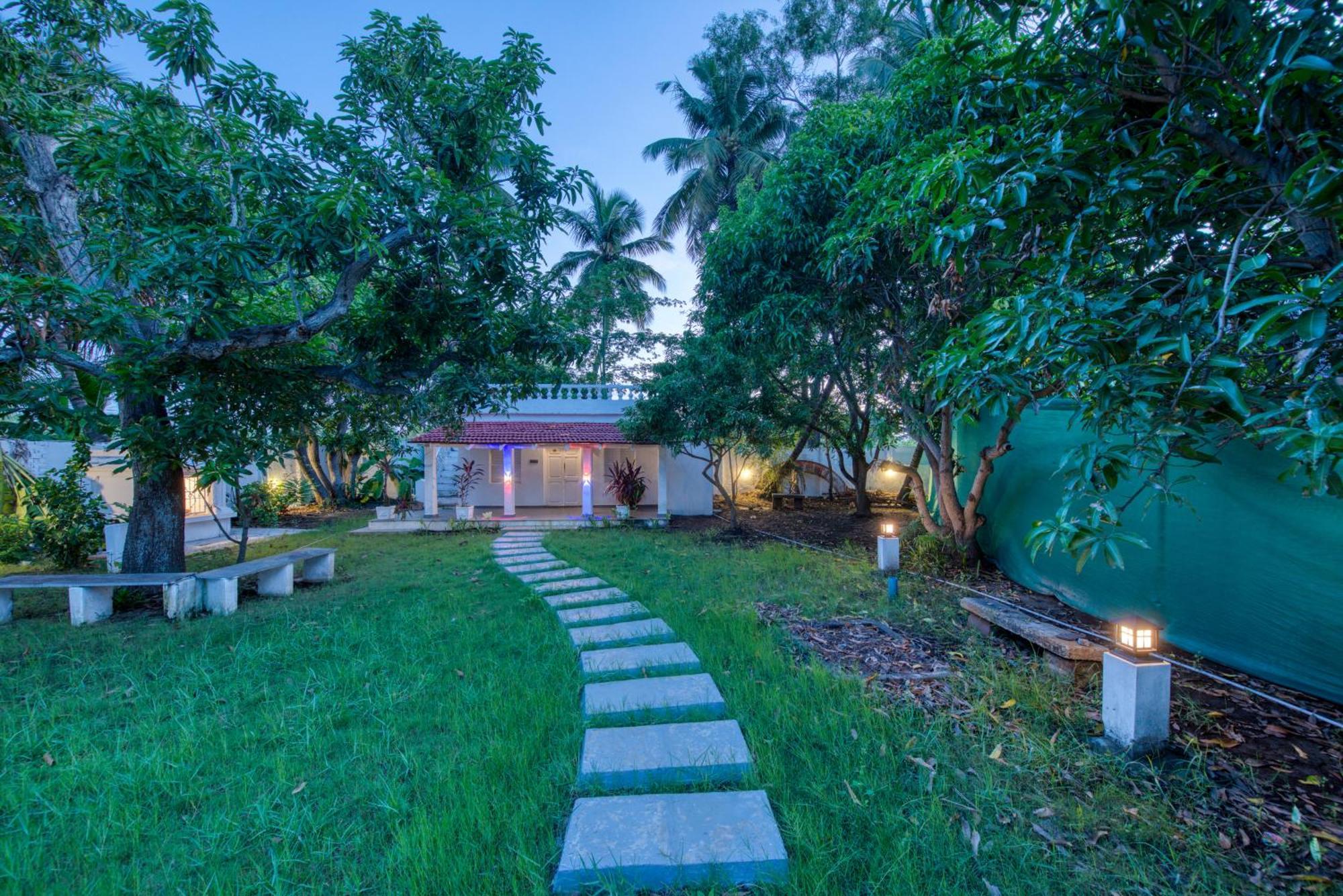 Le Epic Resort Virāmpattinam Extérieur photo