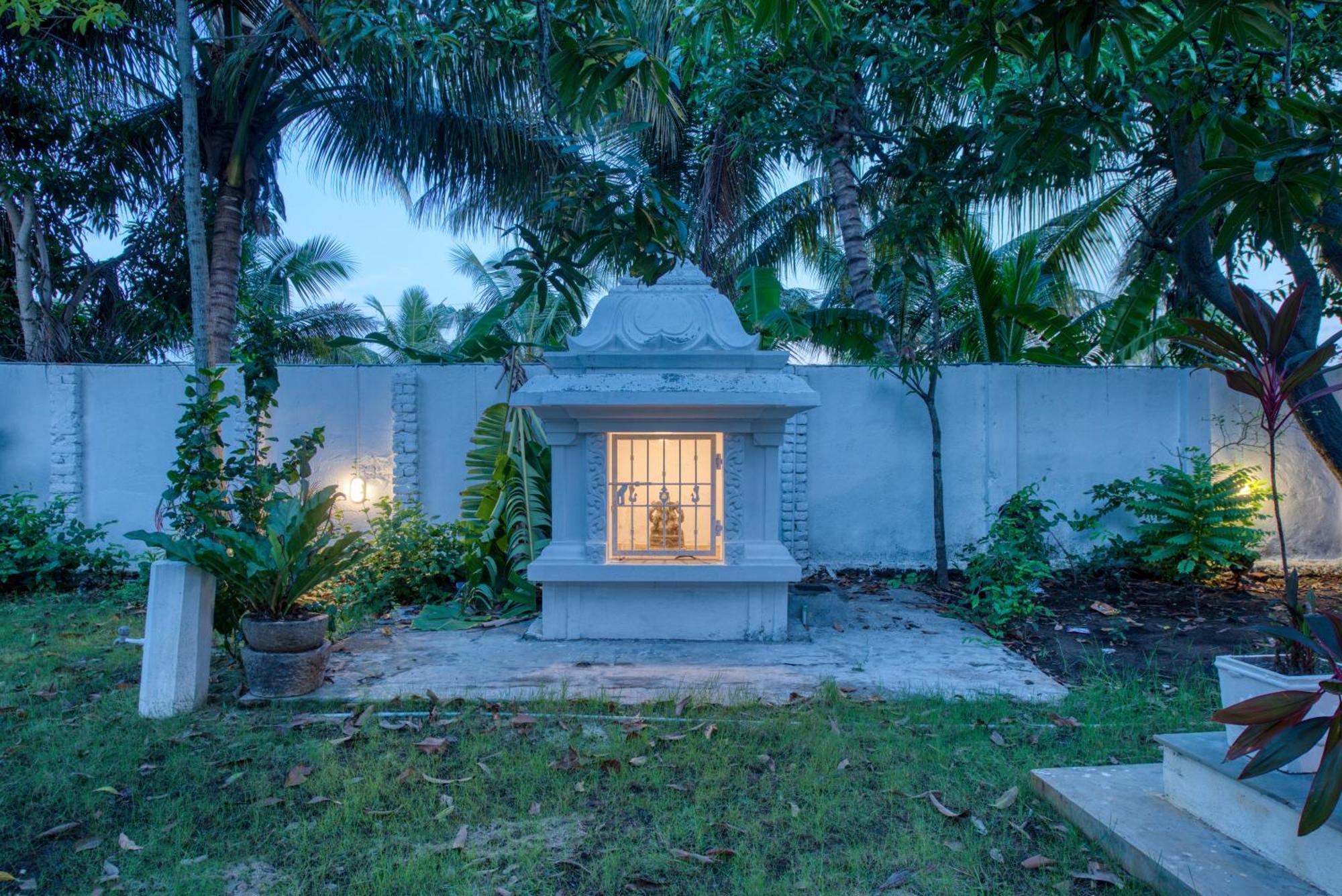 Le Epic Resort Virāmpattinam Extérieur photo