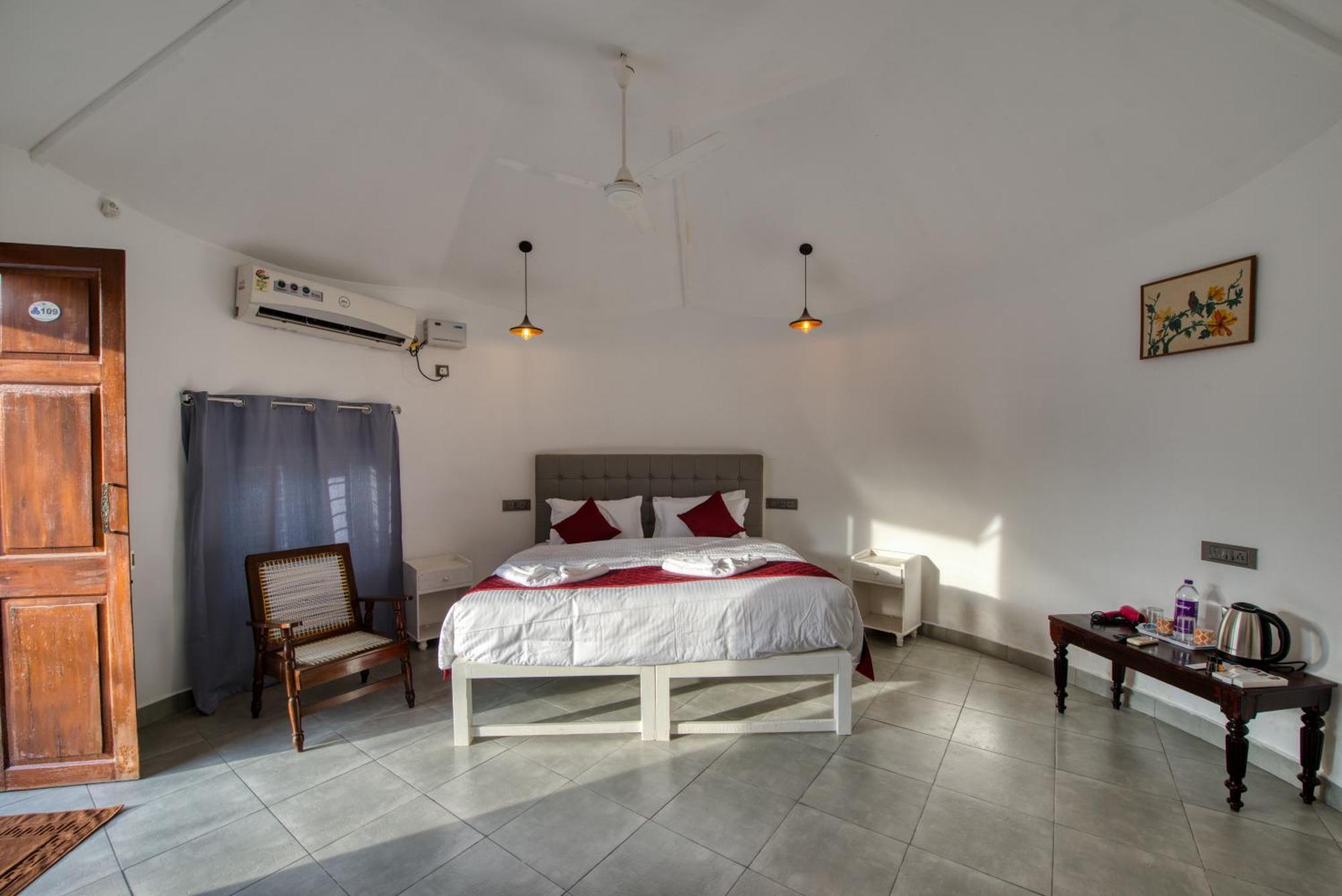 Le Epic Resort Virāmpattinam Extérieur photo